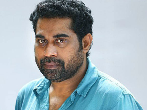 തുട കാണിച്ചതിന് എ സർട്ടിഫിക്കറ്റ്