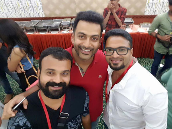 യുവതലമുറയുടെ പ്രതിനിധിയായി പൃഥ്വിരാജ്