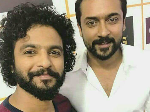 ദുരൈസിങ്കത്തിന്റെ എന്ട്രി
