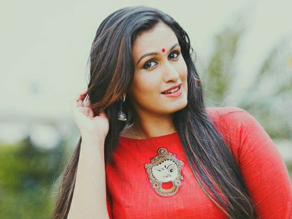 കവിത നായര്