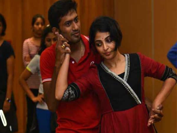 ഷൂട്ടിങ് തിരക്കിലാണ്