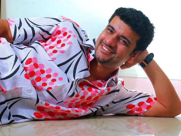 രമേഷ് പിഷാരടിയുടെ അവതരണം