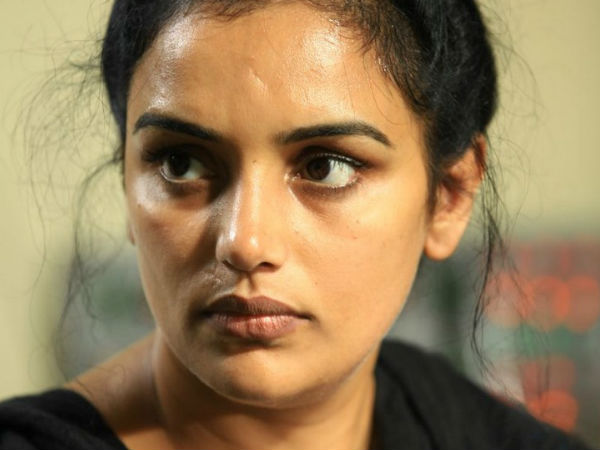വിളിച്ചുവരുത്തിയപ്പോള്