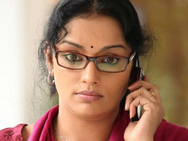 ഭീഷണിയും മുന്നറിയിപ്പും