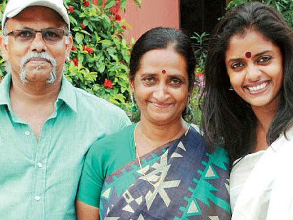 വിവാഹം കഴിക്കാതെ ജീവിച്ചു