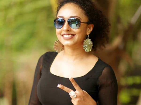 പേര്ളി മാണി