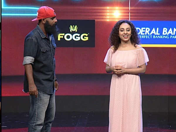 പേളിയെ മട്ടാഞ്ചേരി ഡേവിഡ് ഒതുക്കി