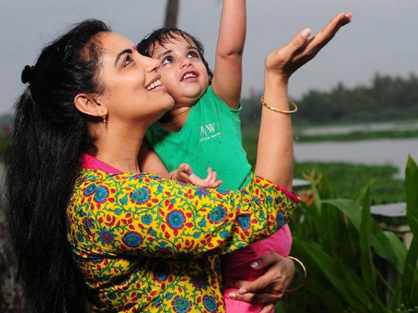 ശ്വേതയ്ക്ക് പകരം വിധികര്ത്താവായി