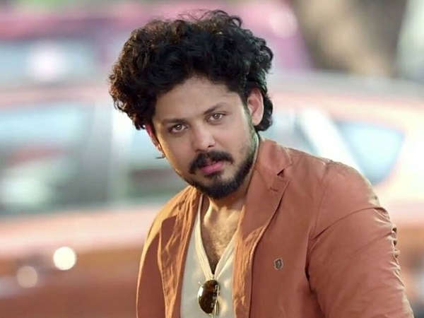 കണ്ണീരോടെ യാത്രയാക്കി