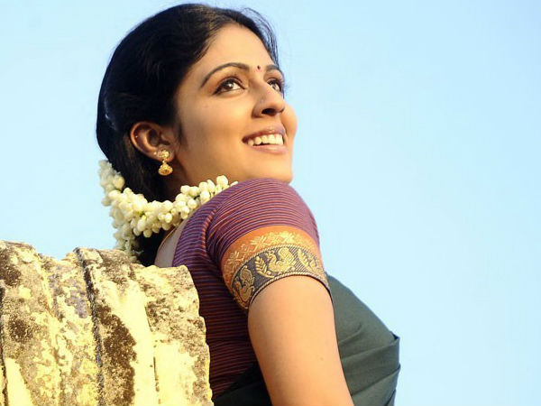 മാളവികയുടെ വേഷം