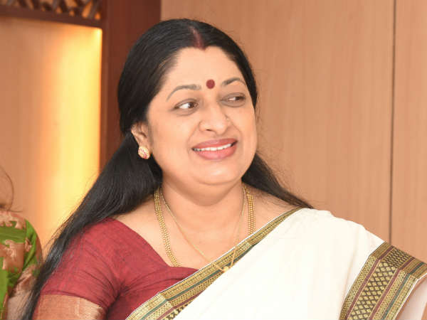 താനൊരു സ്ത്രീയാണ്