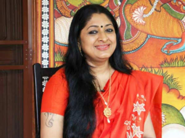 ലാലേട്ടനെ കുറിച്ചേർക്കുമ്പോൾ വിഷമം