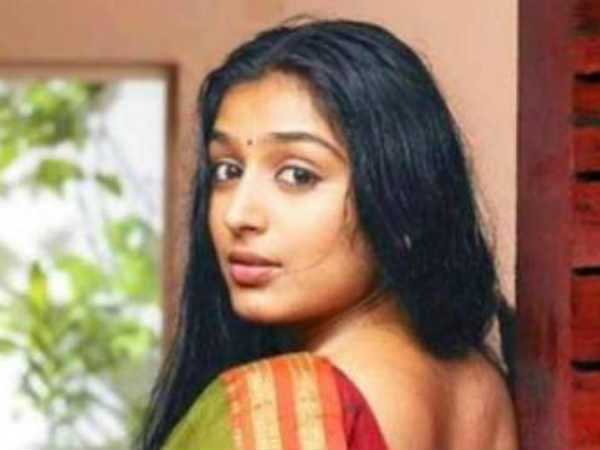സ്ത്രീകളെ അപമാനിക്കുന്ന സ്കിറ്റ് അംഗീകരിക്കില്ല