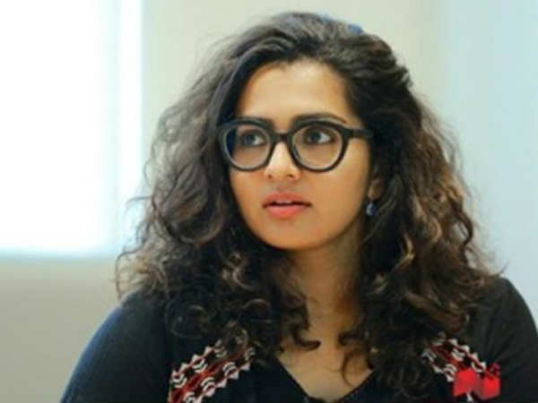 ചോദ്യങ്ങൾക്ക് ഉത്തരം വേണം