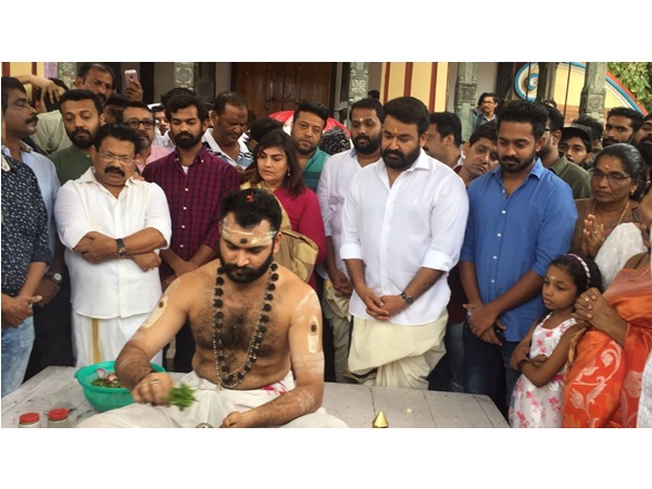 പ്രണവ് മോഹന്ലാലിന്റെ അരങ്ങേറ്റം