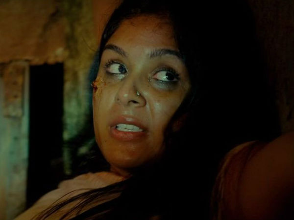 കവര് ഗേളായി എത്തി