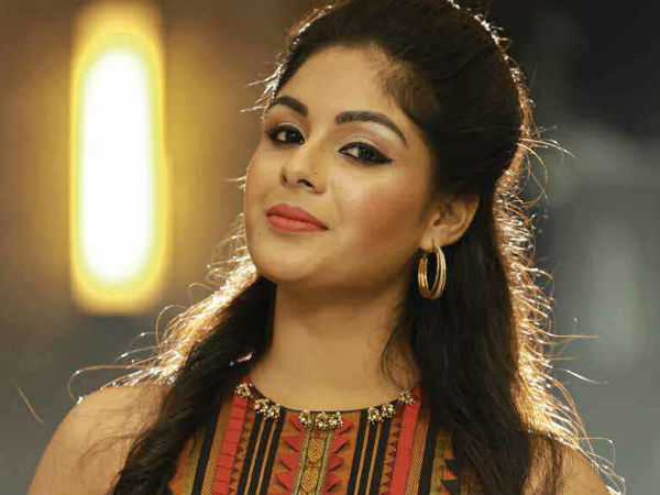 ലില്ലി വന്നു
