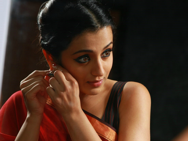 നിവിന് പോളിക്കൊപ്പം ആദ്യമായി