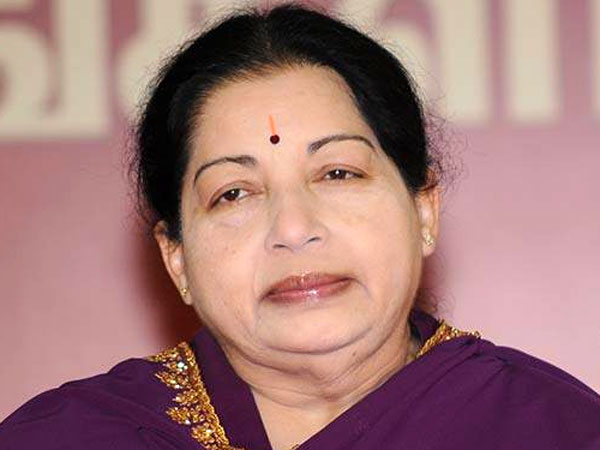 ഫസ്റ്റ്ലുക്ക് ഉടന്