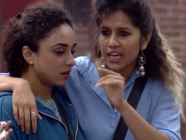 ആരും പുറത്തുപോയില്ല