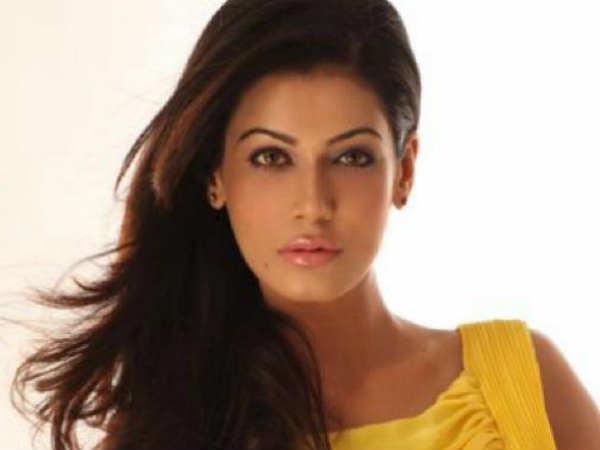 തങ്ങളെ ആരും രക്ഷിച്ചില്ല