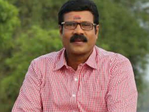 രക്ഷപ്പെട്ടത് ബോട്ട് മാർഗം