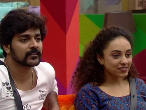 ശ്രീനീഷ്- പേളി