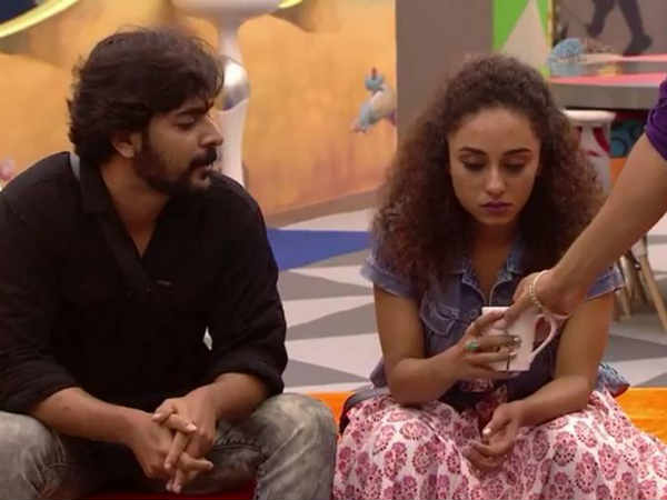 സുരേഷും പേളിയും തമ്മിൽ