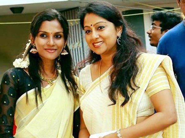 മകളോടൊപ്പം സിനിമ കാണാറില്ല