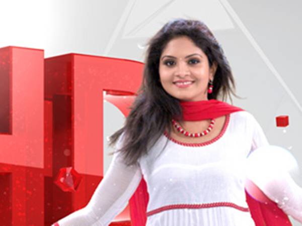 സന്തോഷത്തോടെ സോഷ്യല് മീഡിയ
