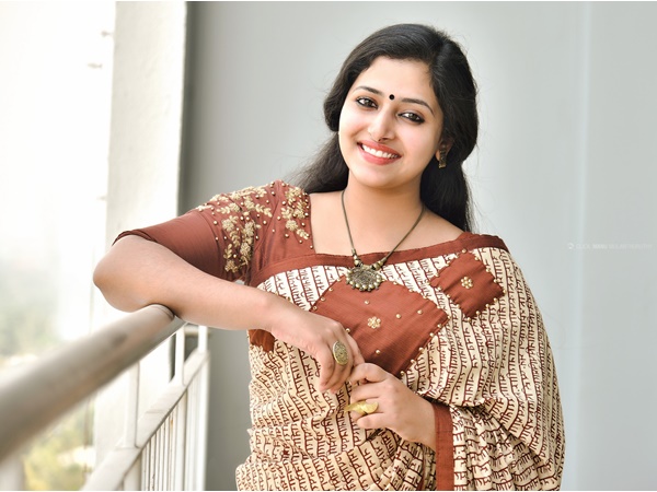 അനു സിത്താരയ്ക്ക് ഉപദേശം