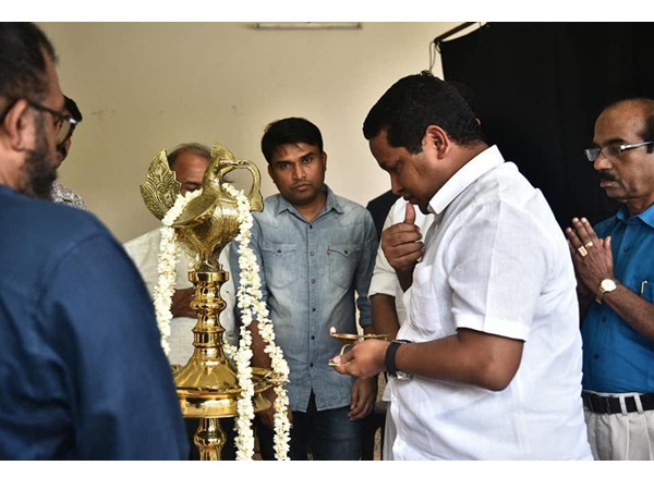 നിര്മ്മാണം