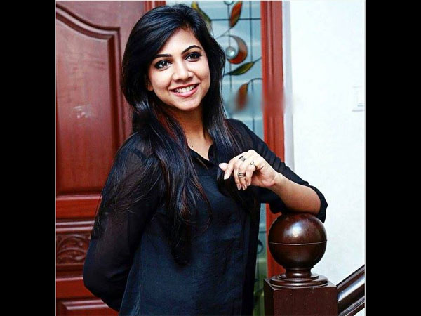 കുഞ്ഞനിയത്തി എത്തിയത്