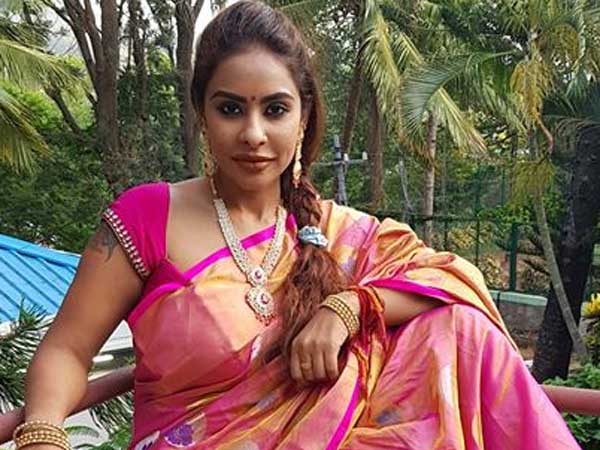 ഇരുണ്ട വശങ്ങളെക്കുറിച്ച് ഇനിയുമേറെ