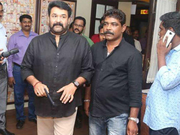 ആന്റണി പെരുമ്പാവൂർ