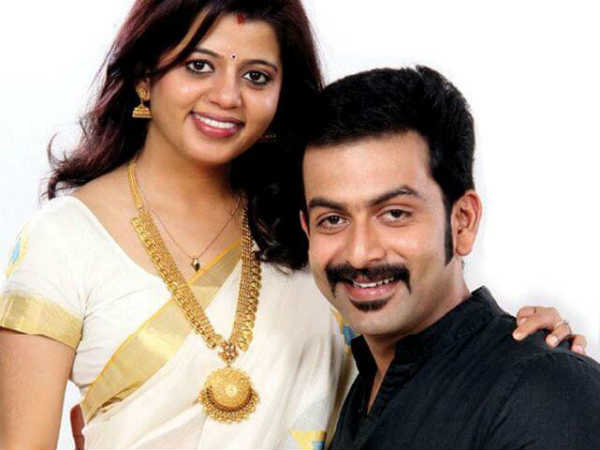 ശരിയ്ക്കും നേർ പകുതി