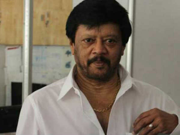 സെറ്റിൽ നിന്ന് പറഞ്ഞു വിട്ടു