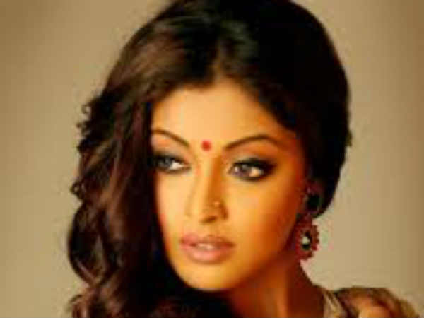 ആക്രമിച്ചു