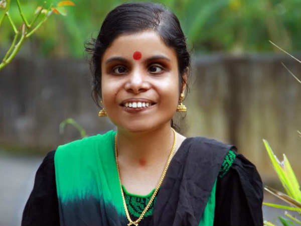 അടുത്ത വർഷം ലോകം കാണൂം