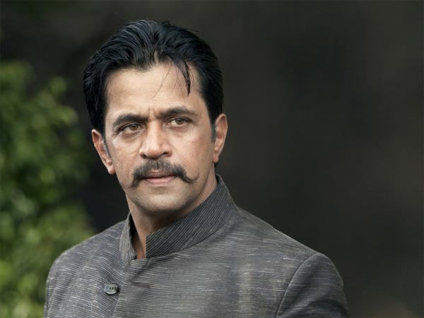 സ്ത്രീകളെ ബഹുമാനിക്കുന്നു