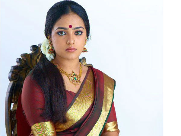 സെറ്റുകളില് നിന്ന് ഇറങ്ങിപ്പോയിട്ടുണ്ട്