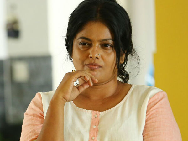 മഞ്ജുവിന്റെ ചോദ്യം