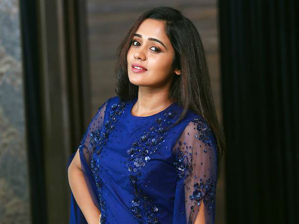 അനന്യ എത്തി..