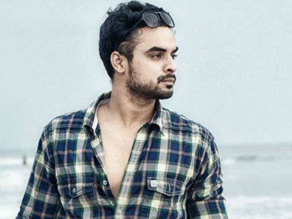 എന്റടുത്തേക്ക് വന്നു