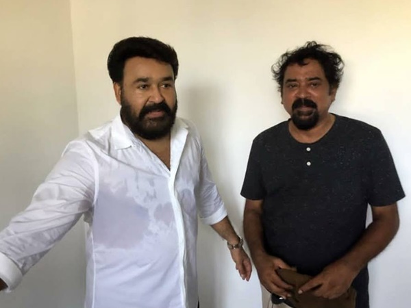 തിയറ്റര് ഉദ്ഘാടനത്തിനെത്തിയ താരം