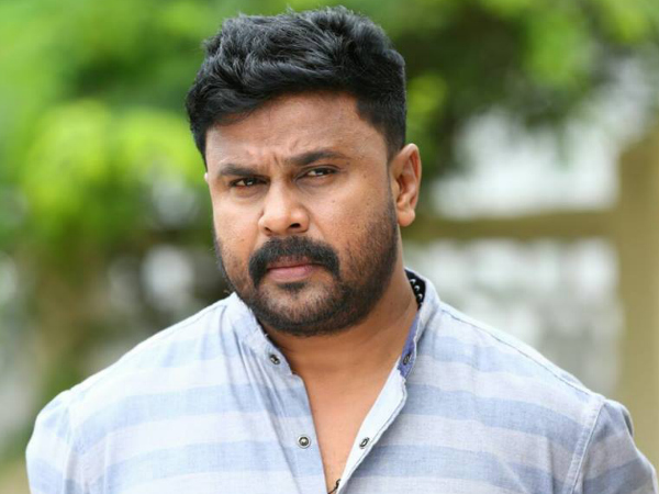 പാസ്പോർട്ട് നൽകരുതെന്ന് പ്രോസിക്യൂഷൻ