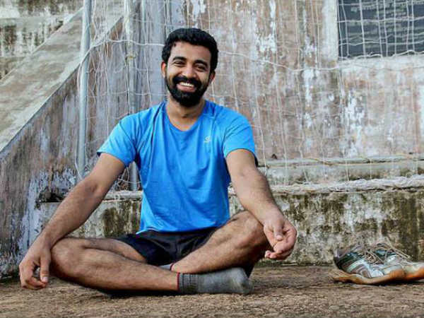 കൂടുതൽ അടുത്തത് പള്ളിയിൽ വെച്ച്