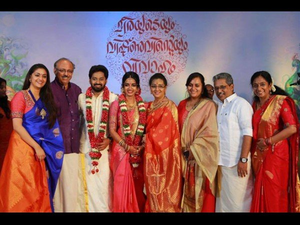 ശ്രദ്ധേയമായി താരകുടുംബം