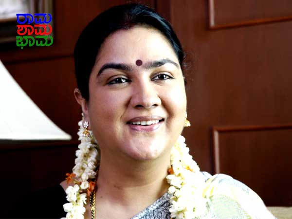 നായകന്മാരുമായി മികച്ച കെമിസ്ട്രി