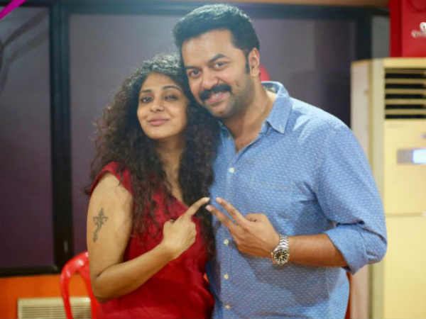 വിവാഹവാർഷികം ഗോവയിൽ